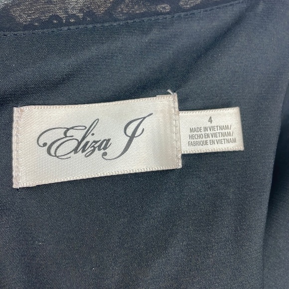 Eliza J Cap Sleeve Sequin Dress - Picture 11 of 11